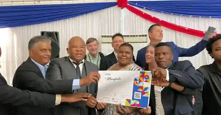 Kuzobhatalwa ngamakhadi ezitekisini