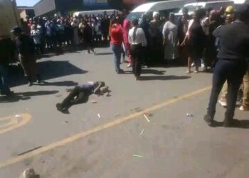 Ifunyenwe intombazana ebixhwiliwe