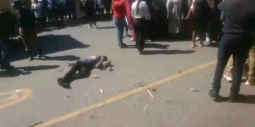 Ifunyenwe intombazana ebixhwiliwe